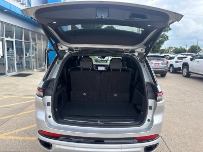 2023 Jeep Grand Cherokee L Summit Reserve