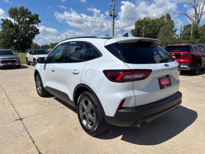 2025 Ford Escape ST-Line Select