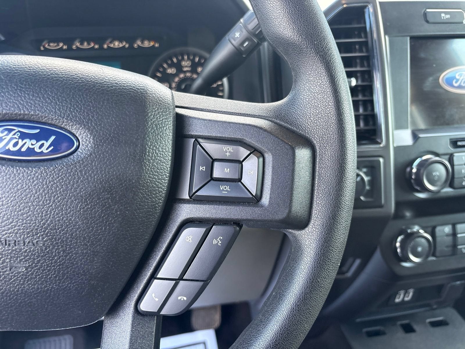 2019 Ford F-150 XL - Photo 10