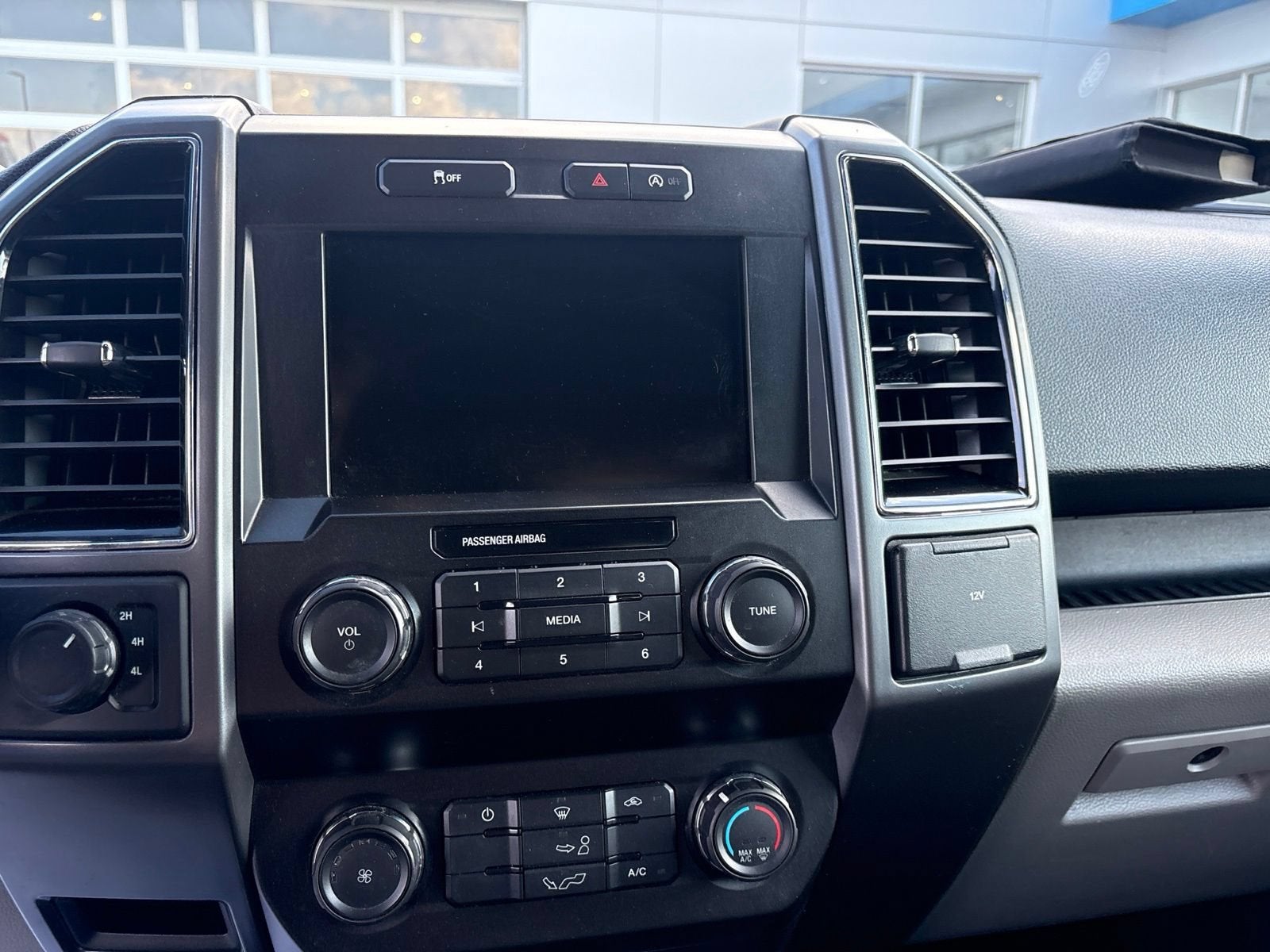 2019 Ford F-150 XL - Photo 12