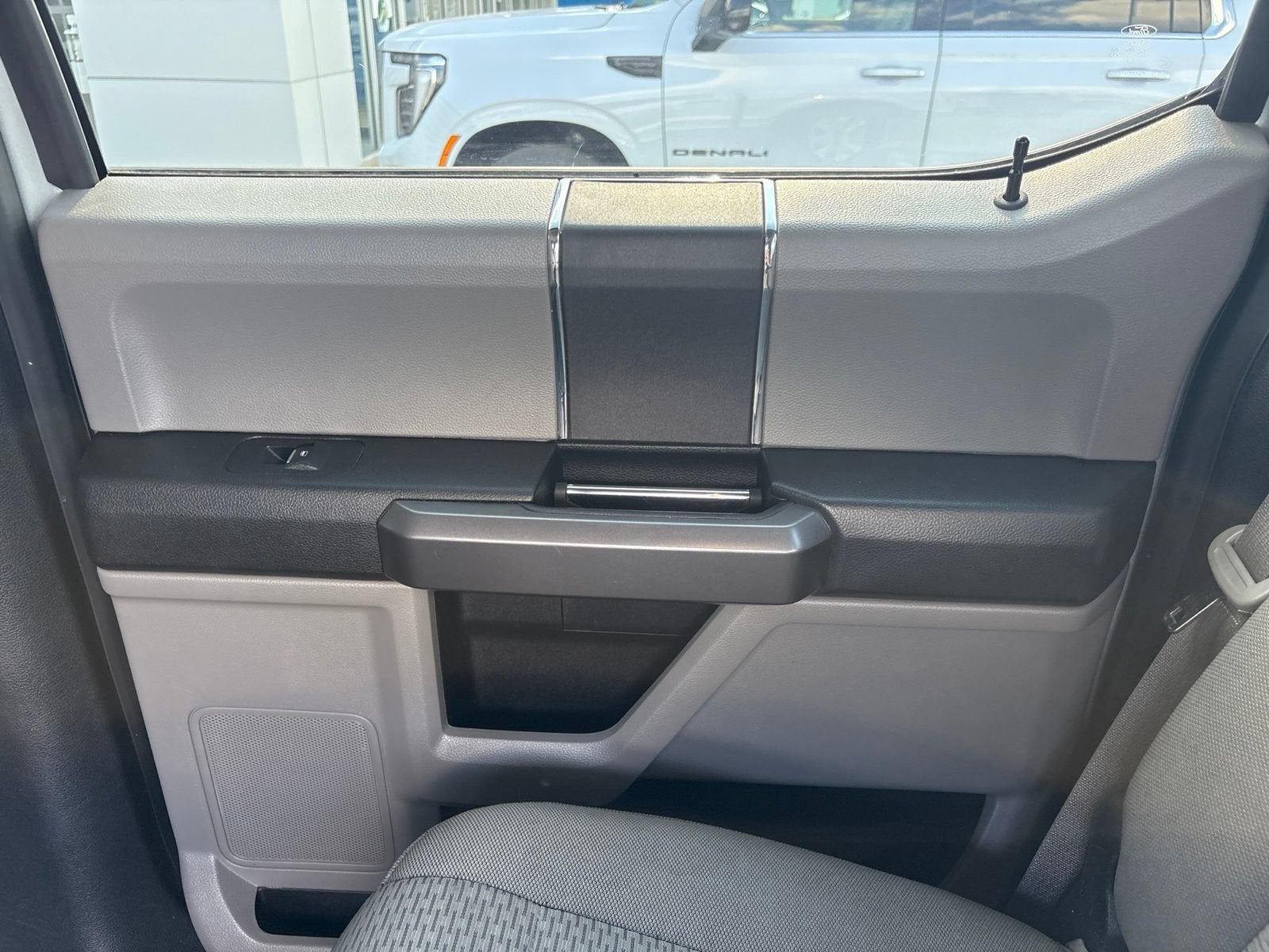 2019 Ford F-150 XL - Photo 20