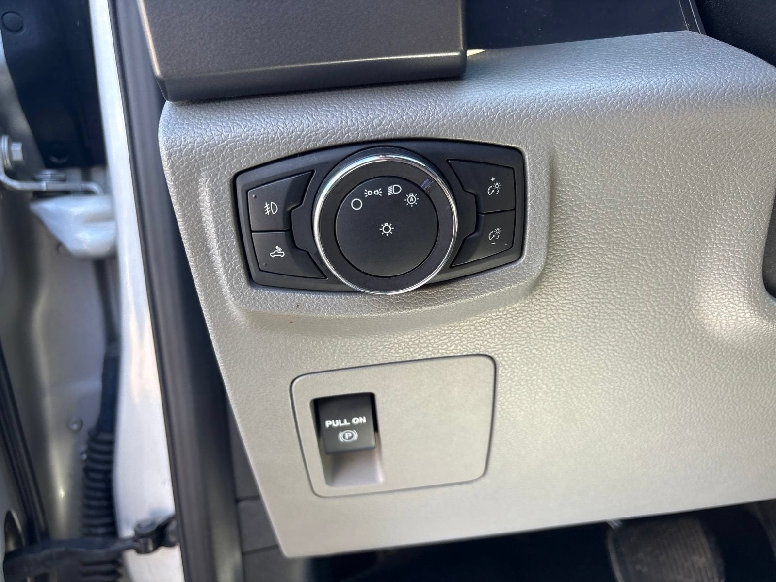2019 Ford F-150 XL - Photo 24