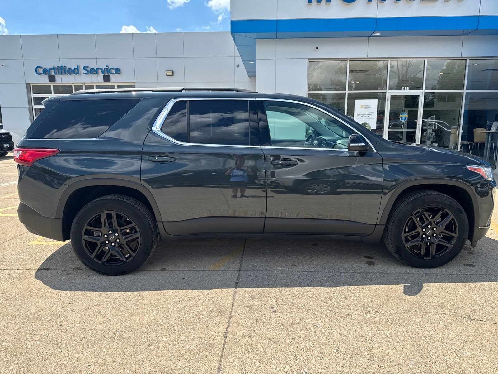 2021 Chevrolet Traverse LT Cloth