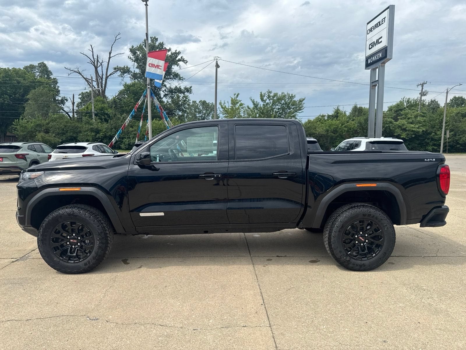 2026 GMC Canyon Elevation