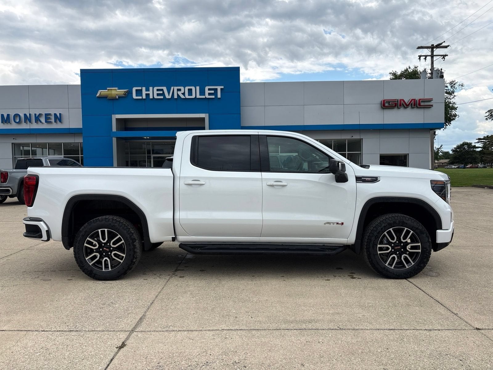 2026 GMC Sierra 1500 AT4