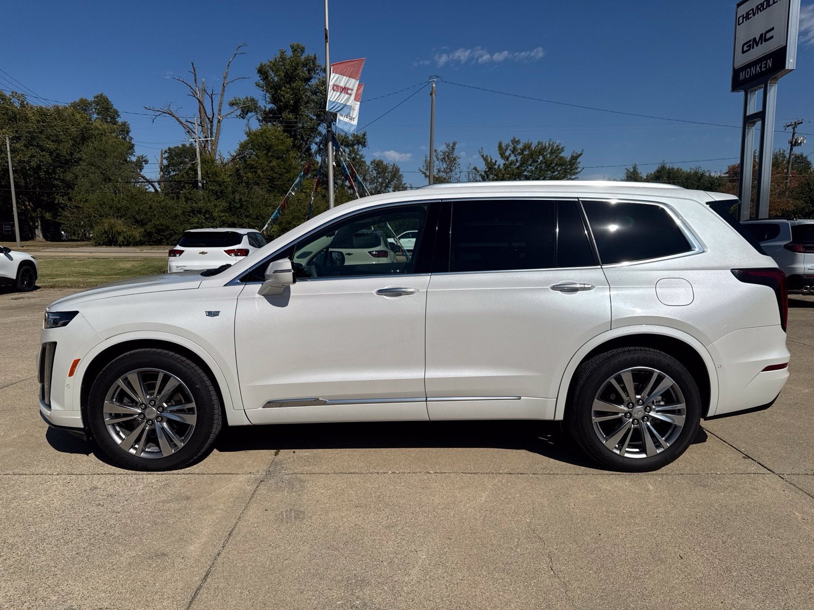 2023 Cadillac XT6 FWD Premium Luxury