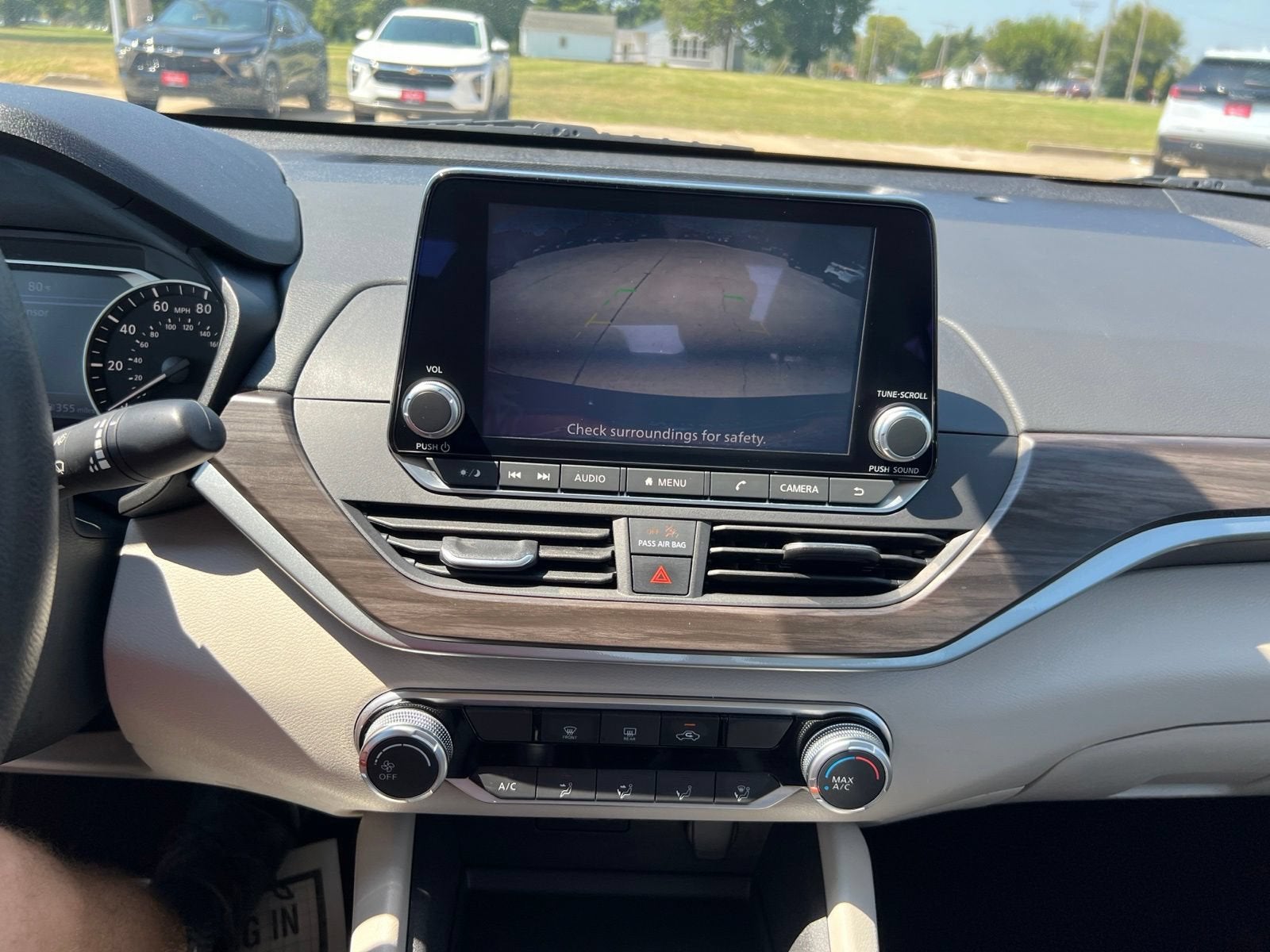 2025 Nissan Altima SV