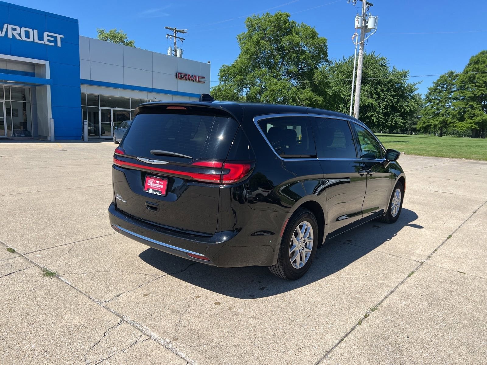 2024 Chrysler Pacifica Touring L