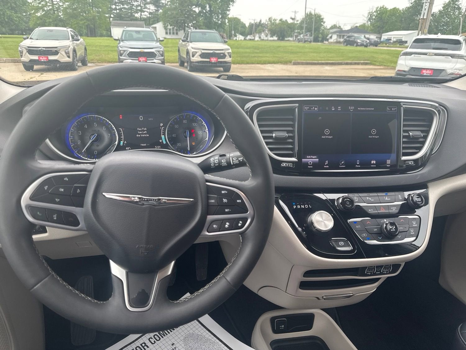 2023 Chrysler Pacifica Touring L