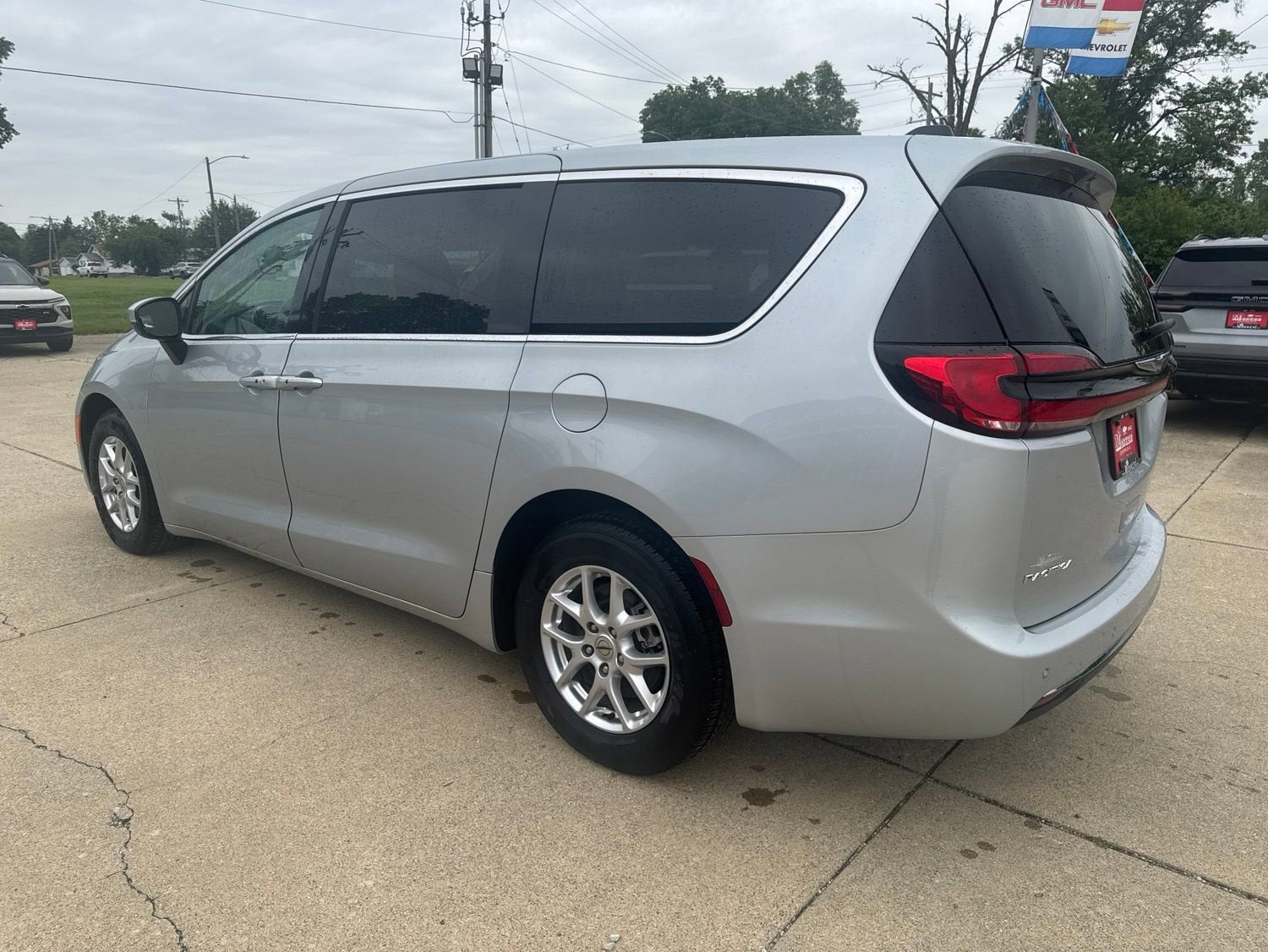 2023 Chrysler Pacifica Touring L