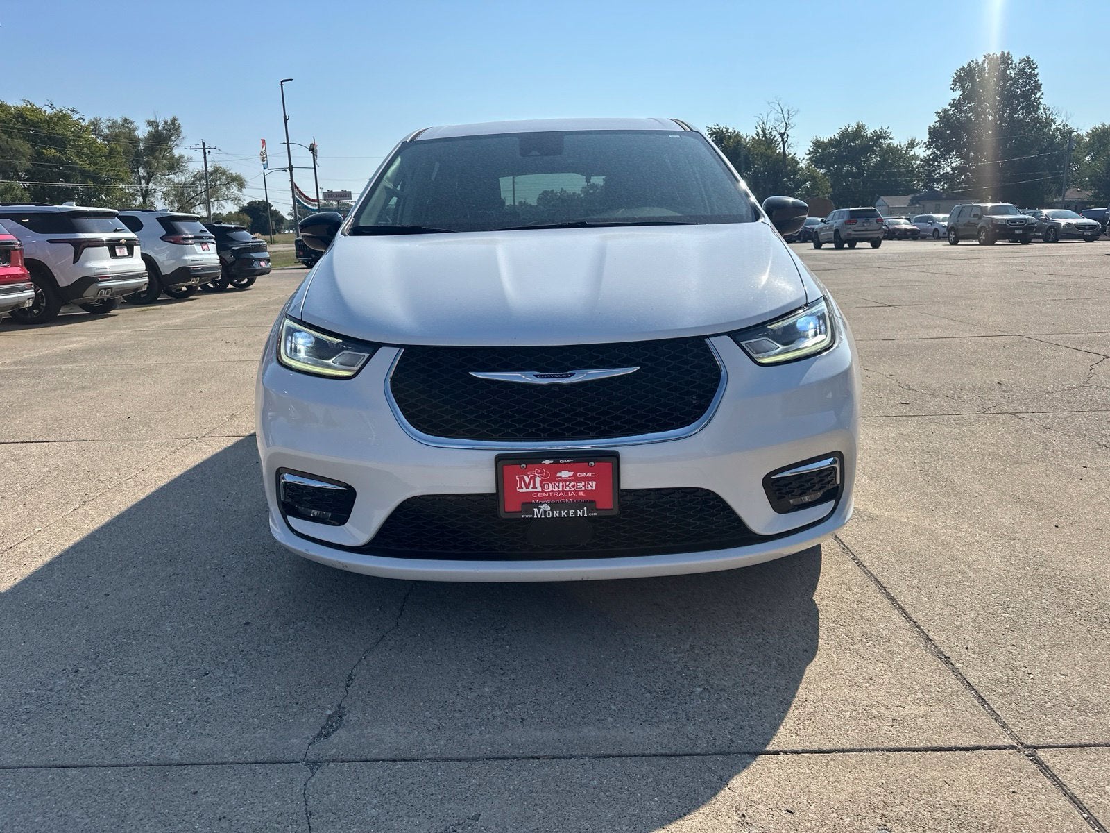 2024 Chrysler Pacifica Touring L