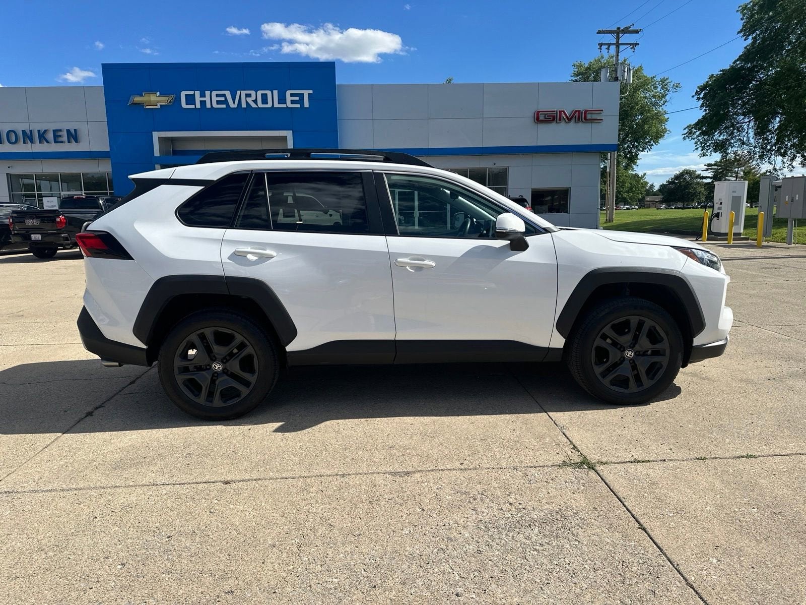 2024 Toyota RAV4 Adventure