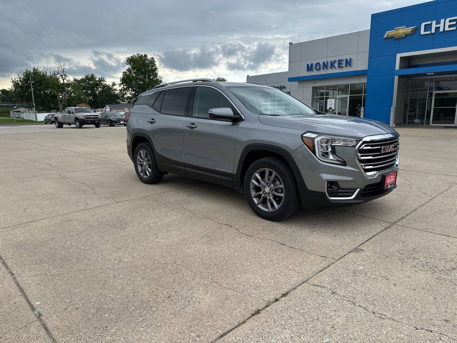 2023 GMC Terrain SLT