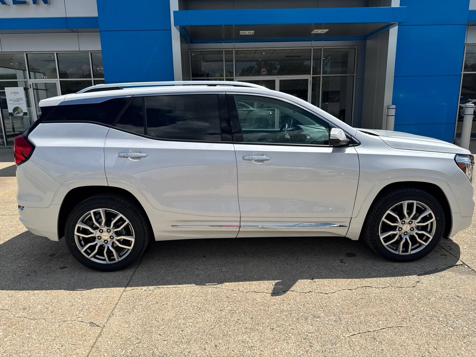 2024 GMC Terrain Denali