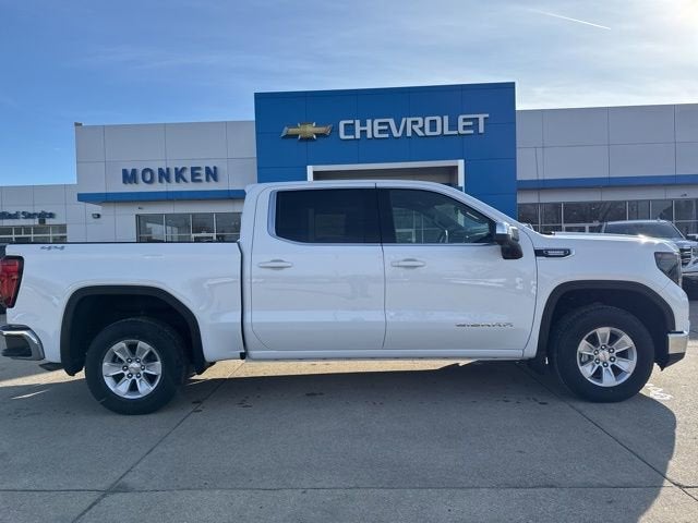 2025 GMC Sierra 1500 SLE