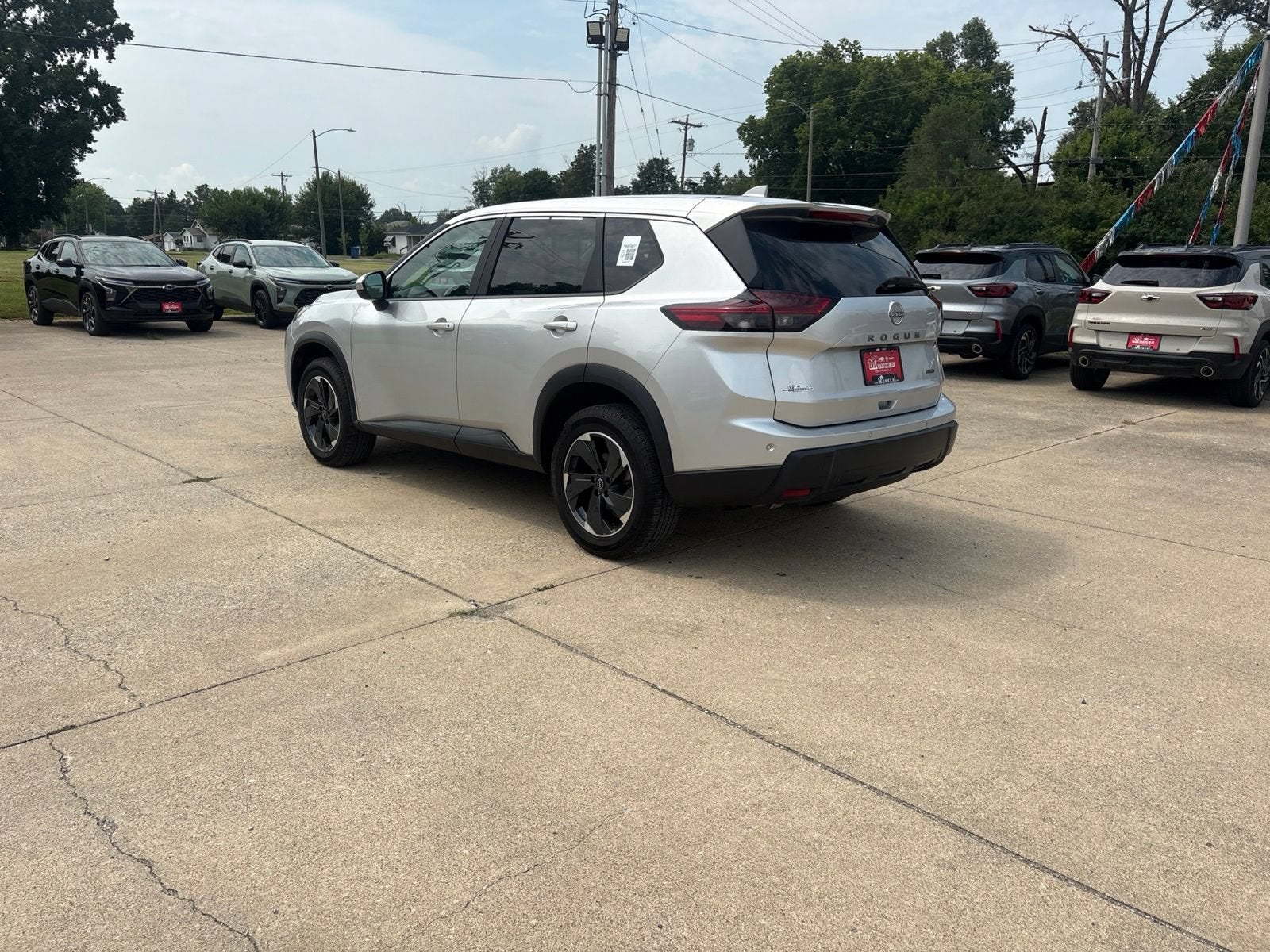 2025 Nissan Rogue SV