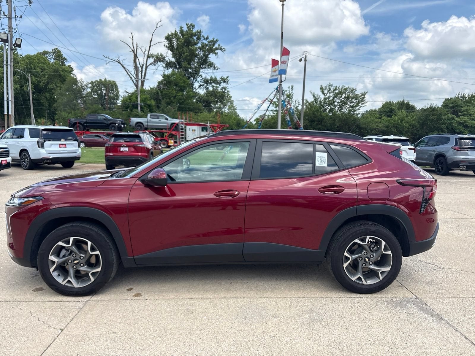 2025 Chevrolet Trax LT