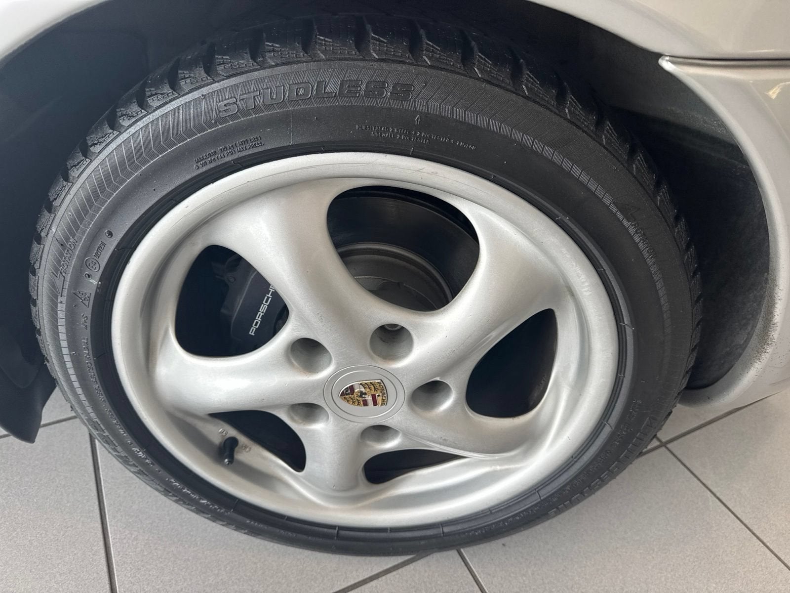 1999 Porsche Boxster Base